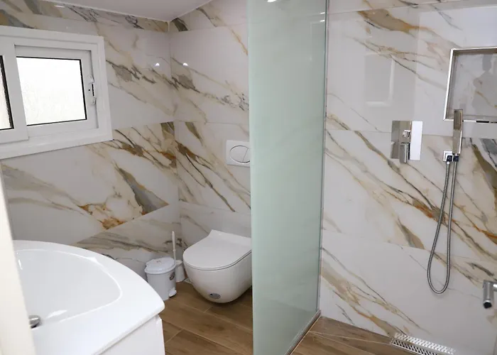 Daire Aloe Velabisht